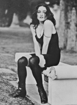 tumblr_mdphx8QSsw1qjumzho1_1280