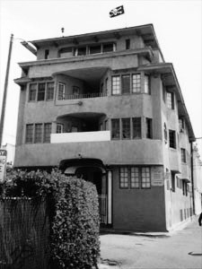 Dennis-Jacobs-rooftop